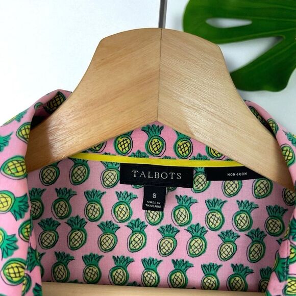 Talbots Scallop Shirt in Dancing Pineapple Print - Picture 8 of 9